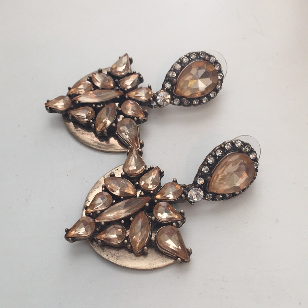 Vintage-style drop earrings